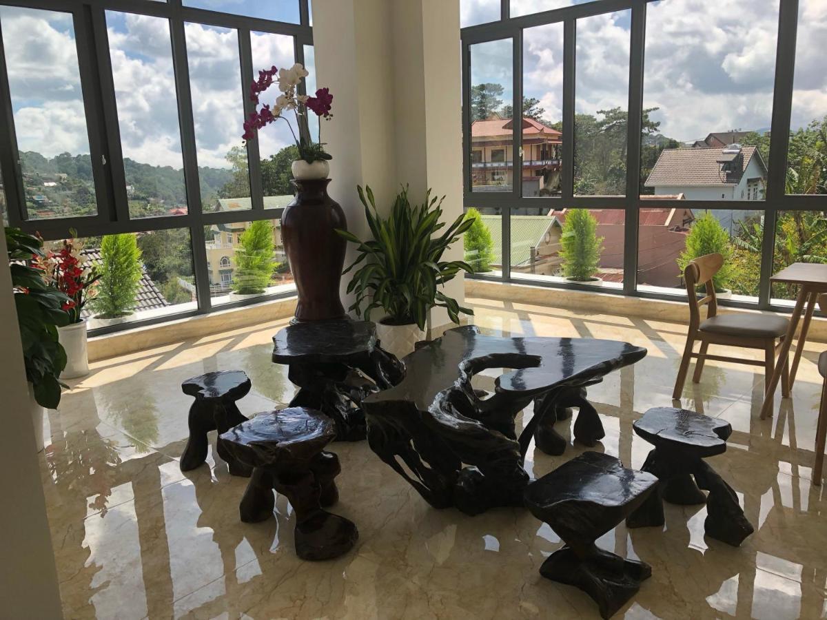 Khach San Tommy Hotel Da Lat Exterior photo