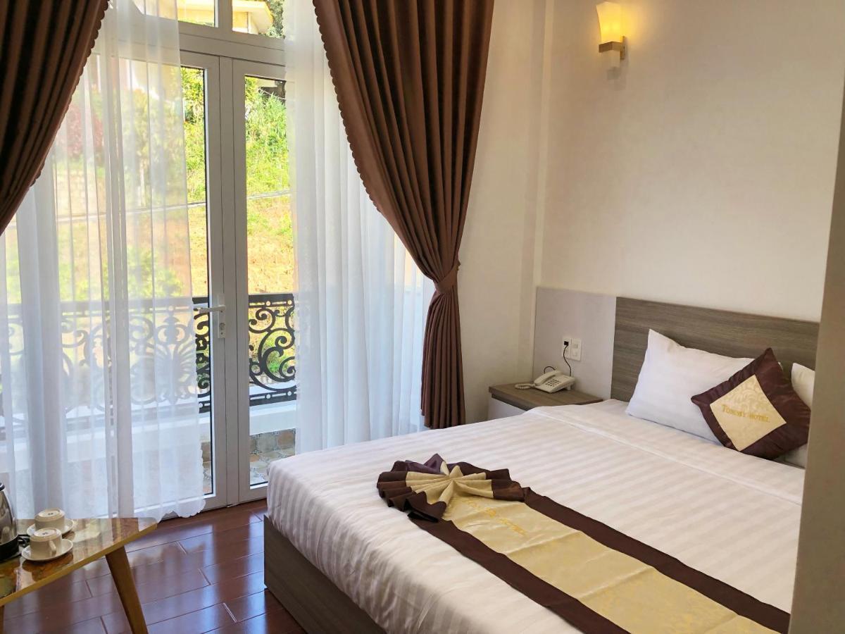 Khach San Tommy Hotel Da Lat Exterior photo