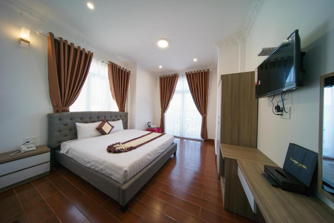 Khach San Tommy Hotel Da Lat Exterior photo