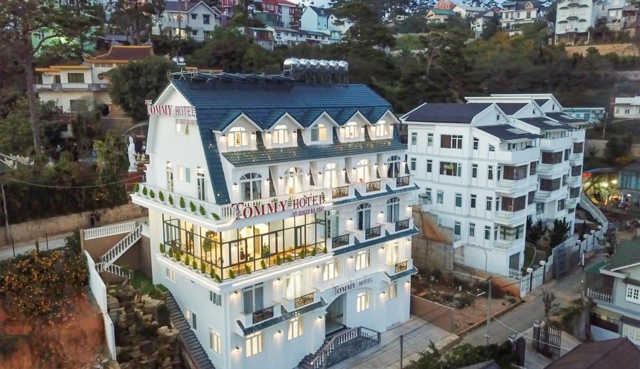 Khach San Tommy Hotel Da Lat Exterior photo