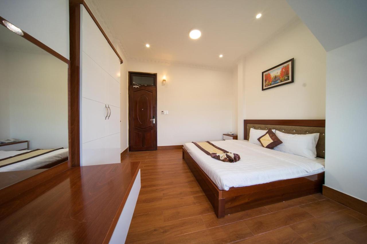 Khach San Tommy Hotel Da Lat Exterior photo